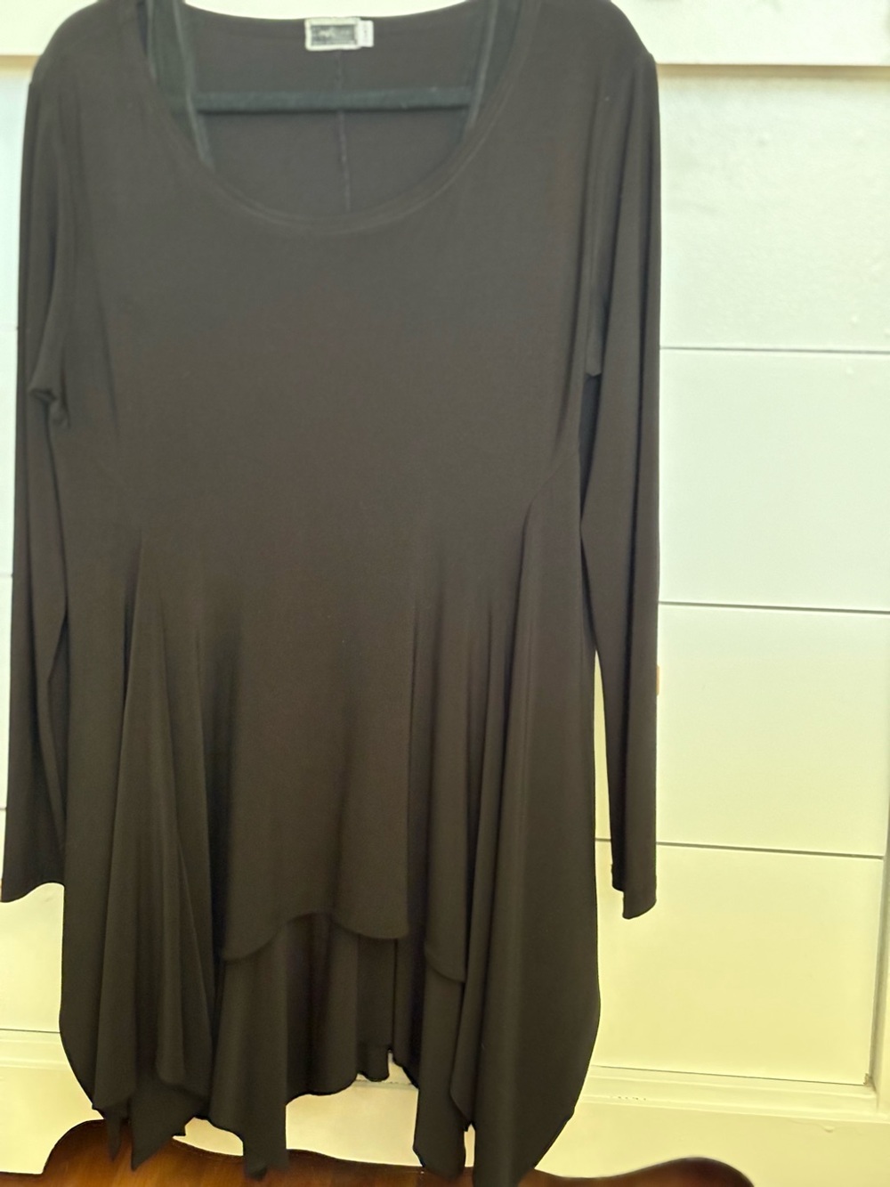 Flowy Long Sleeve Black Tunic, two pieces